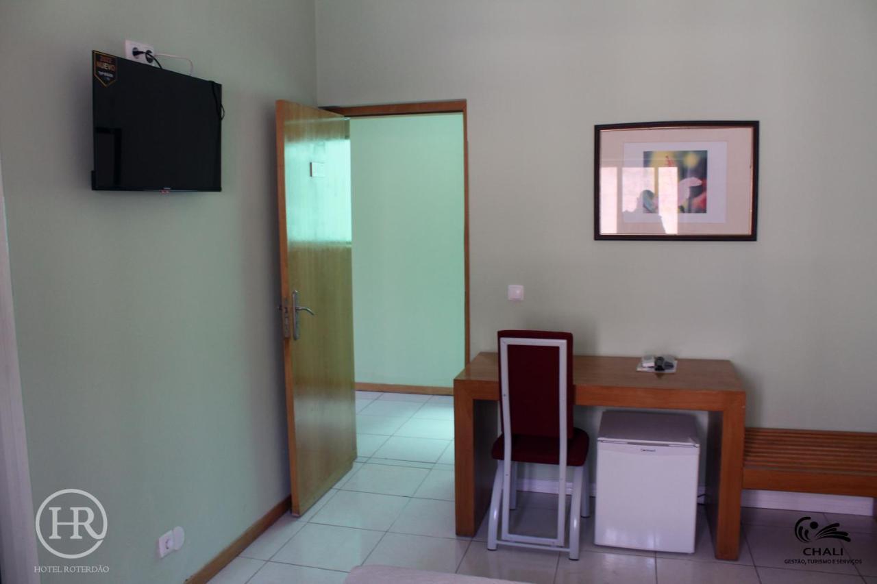 Hotel Roterdao "Under New Management" Praia Exterior foto