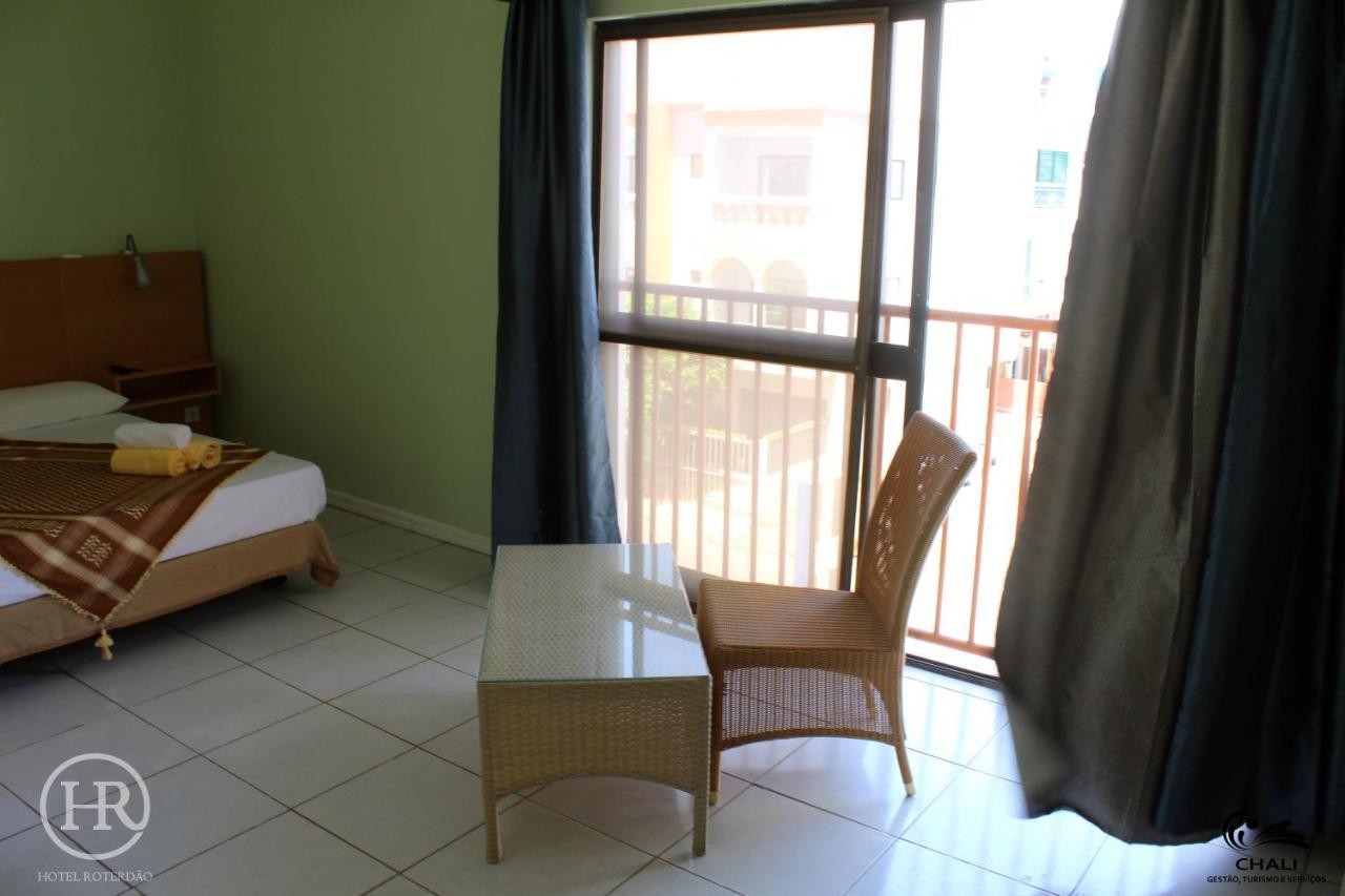 Hotel Roterdao "Under New Management" Praia Exterior foto
